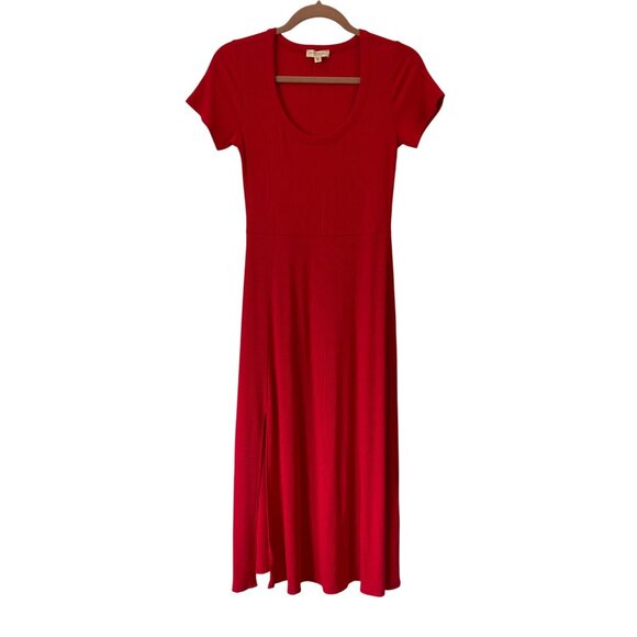 See You Monday Red Short Sleeve Maxi Dress With Side Slit Size M - Picture 9 of 10